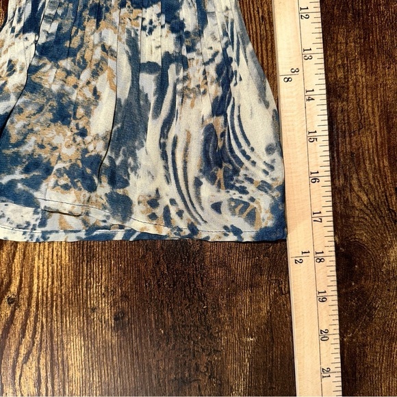 Maggie Barnes Top Womens 2X Blue Watercolor Catherine's Pleated Studded Tunic - Picture 8 of 10